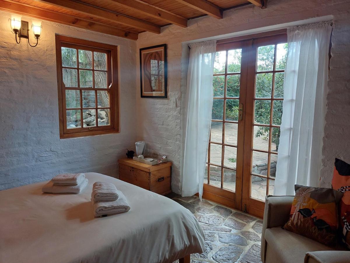 Bethesda Tower Accommodation Nieu-Bethesda Exterior foto